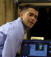 jesse-metcalfe-chase-s1ep2-22.png