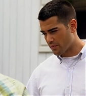 jesse-metcalfe-chase-s1ep2-81.png