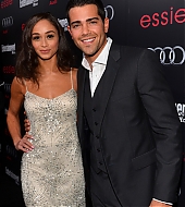 Jesse-Metcalfe-Entertainment_Weekly_Pre-SAG_Party_Hosted_By_Essie_And_Audi_January_25-008.jpg