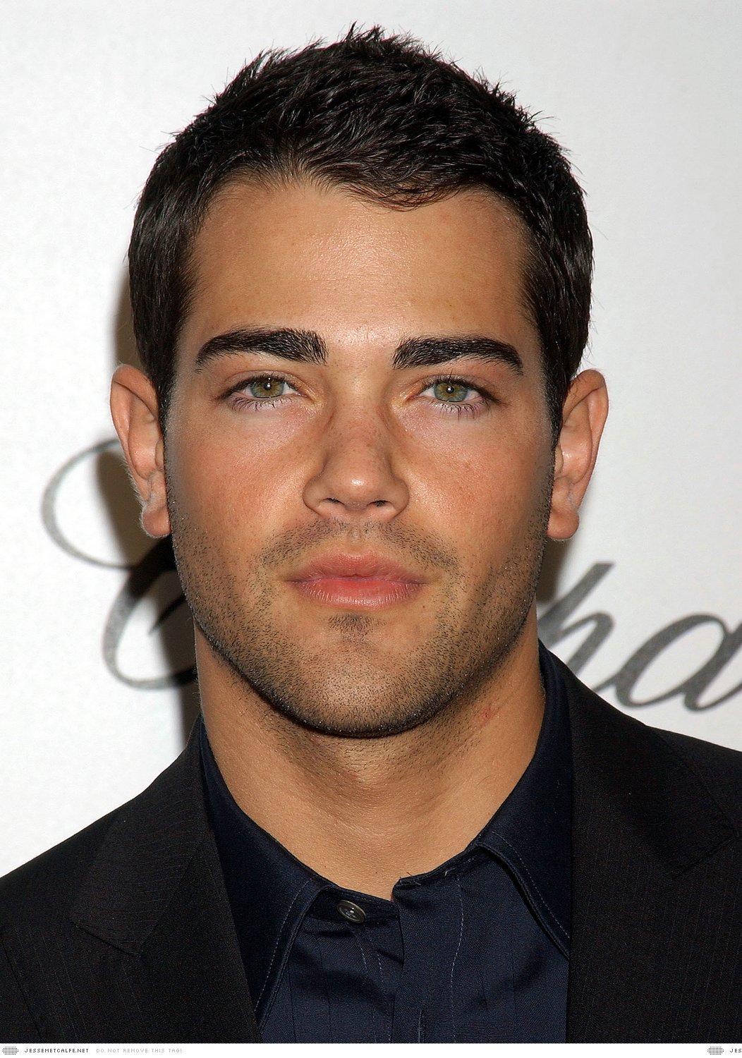 JesseMetcalfe022705-BS1287.jpg