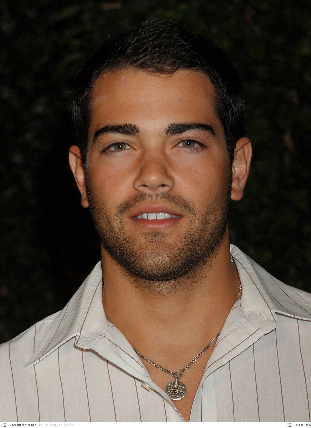 JesseMetcalfe41205-G110.jpg