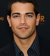 JesseMetcalfe042705-VF554.jpg