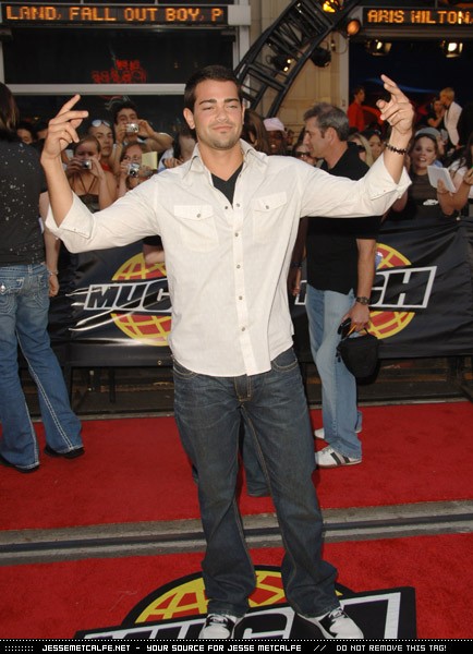 jessemetcalfenet006.jpg