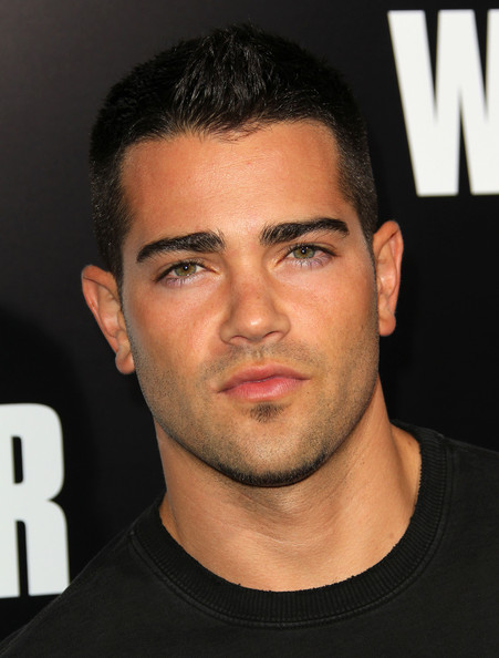 Jesse-Metcalfe-Warrior-Premiere-Arclight-Cinemas-LA-002.jpg