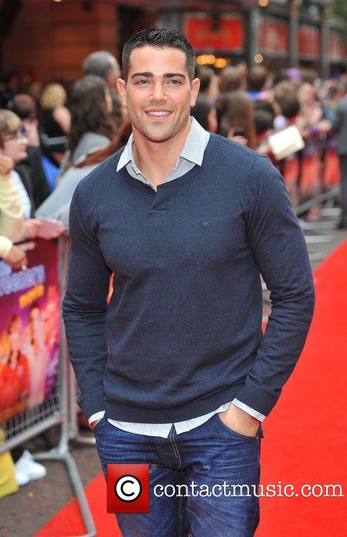 Jesse-Metcalfe-Inbetweeners-UK-premiere-2011-017.jpg