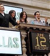 The_Cast_Of_The_New_Series_Dallas_Visits_The_New_York_Stock_Exchange_June-11-2012_00015.jpg