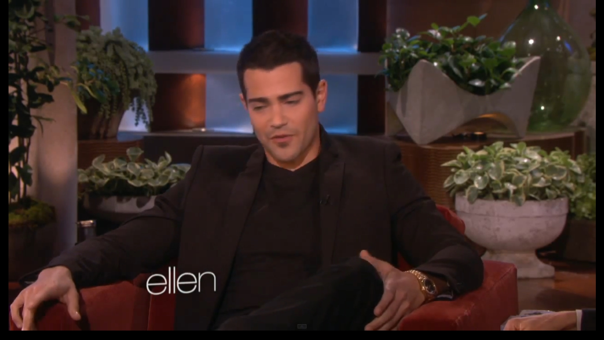 jesse-metcalfe-ellen-2014-041.jpg