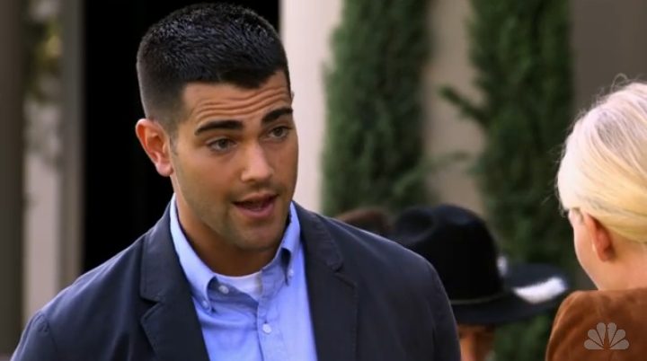 jesse-metcalfe-chase-s1ep2-55.png