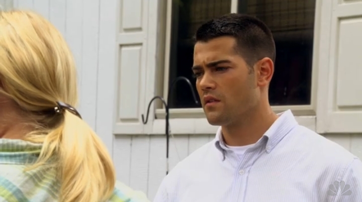 jesse-metcalfe-chase-s1ep2-85.png