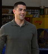 jesse-metcalfe-chase-s1ep2-112.png