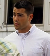 jesse-metcalfe-chase-s1ep2-78.png