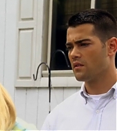 jesse-metcalfe-chase-s1ep2-85.png