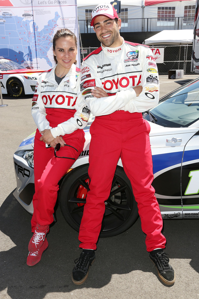 Jesse-Metcalfe-37th_Toyota_ProCelebrity_Race_Participants_Practice_April_2013-001.jpg