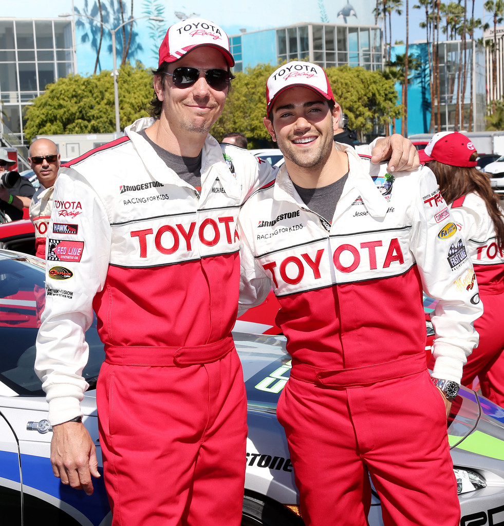 Jesse-Metcalfe-37th_Toyota_ProCelebrity_Race_Participants_Practice_April_2013-006.jpg