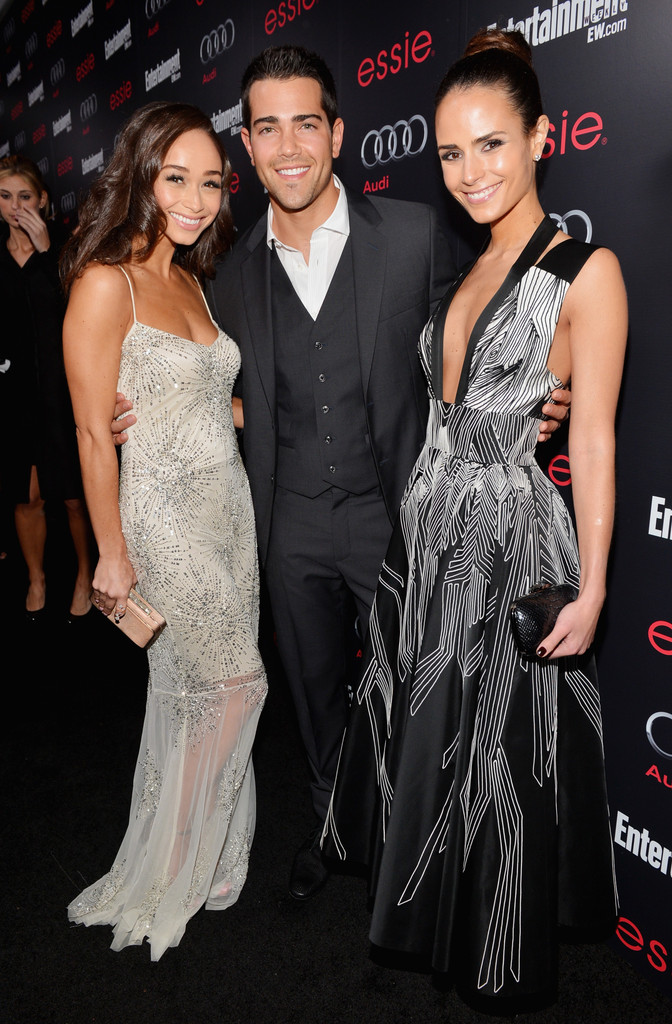 Jesse-Metcalfe-Entertainment_Weekly_Pre-SAG_Party_Hosted_By_Essie_And_Audi_January_25-004.jpg