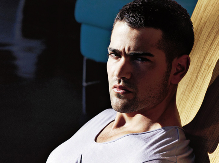 New Jesse Metcalfe photoshoot + New Gallery layout!